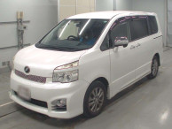 2012 Toyota Voxy