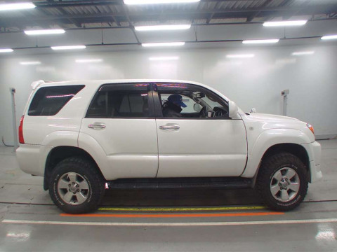 2008 Toyota Hilux Surf TRN215W[2]