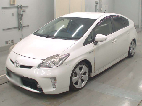 2014 Toyota Prius ZVW30[0]