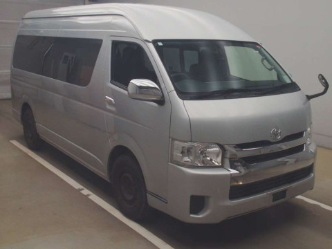 2017 Toyota Hiace Wagon TRH224W[2]