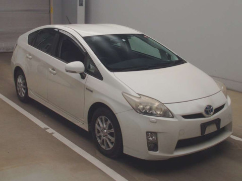 2012 Toyota Prius ZVW30[2]