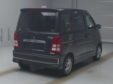 2003 Daihatsu Atrai Wagon S220G[1]