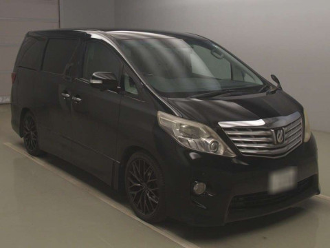 2010 Toyota Alphard GGH20W[2]