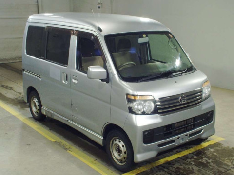 2013 Daihatsu Atrai Wagon S331G[2]