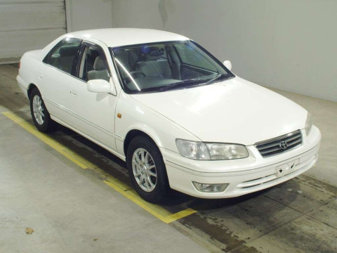 1999 Toyota Camry SXV20[2]