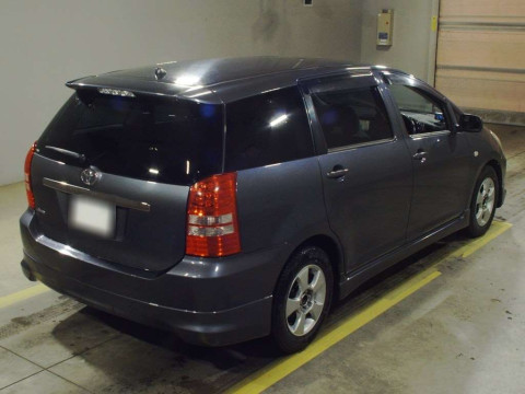 2003 Toyota Wish ZNE14G[1]