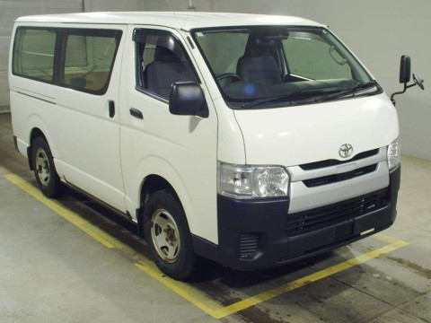 2019 Toyota Hiace Van GDH206V[2]