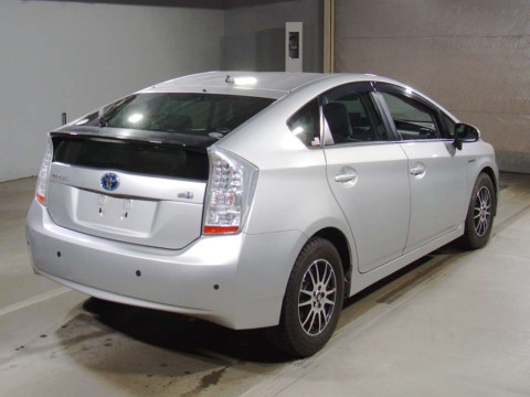 2010 Toyota Prius ZVW30[1]