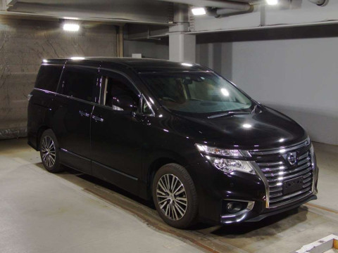 2019 Nissan Elgrand TE52[2]