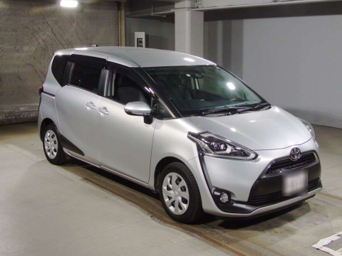 2018 Toyota Sienta NSP170G[2]