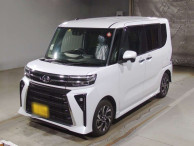 2022 Daihatsu Tanto Custom