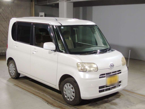 2009 Daihatsu Tanto L385S[2]