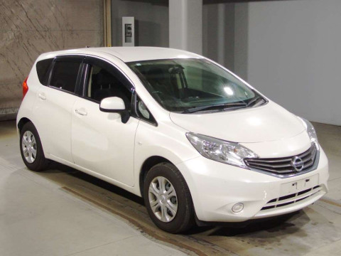 2014 Nissan Note E12[2]