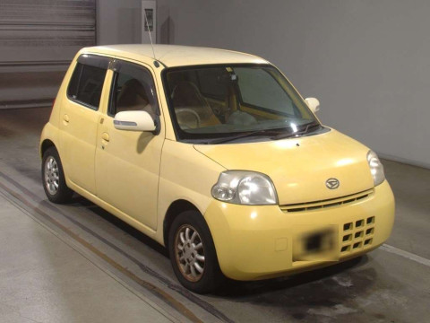 2009 Daihatsu Esse L235S[2]