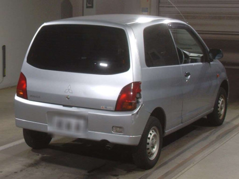 2010 Mitsubishi Minica H42V[1]