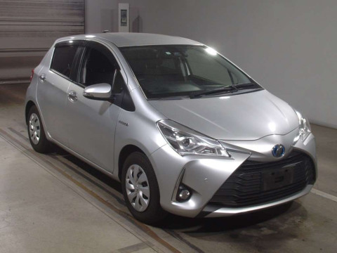 2019 Toyota Vitz NHP130[2]