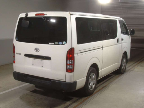 2015 Toyota Hiace Van TRH200V[1]