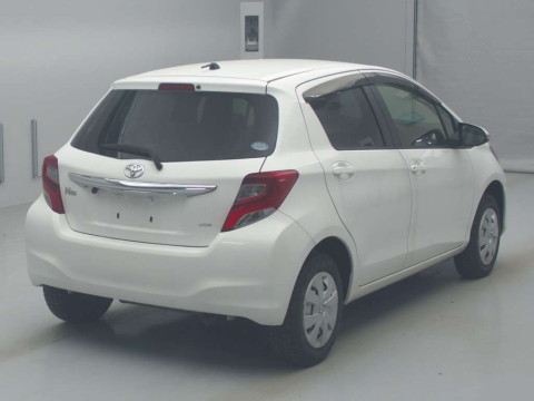 2015 Toyota Vitz NSP135[1]