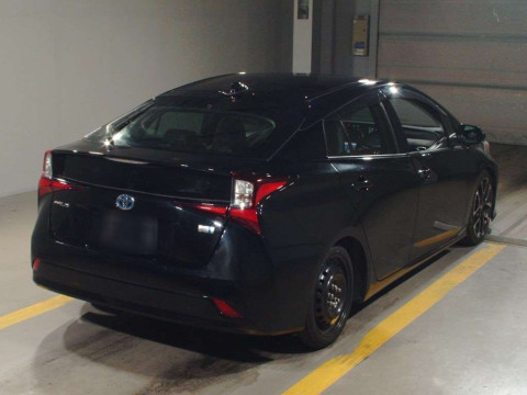 2019 Toyota Prius ZVW51[1]