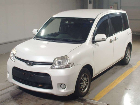 2014 Toyota Sienta NCP81G[0]