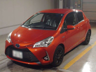 2017 Toyota Vitz