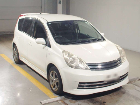 2010 Nissan Note E11[2]