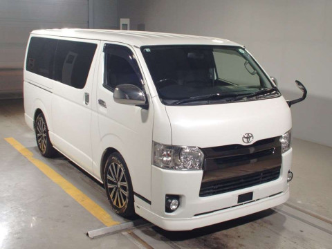 2016 Toyota Hiace Van KDH201V[2]