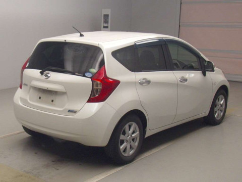 2013 Nissan Note E12[1]