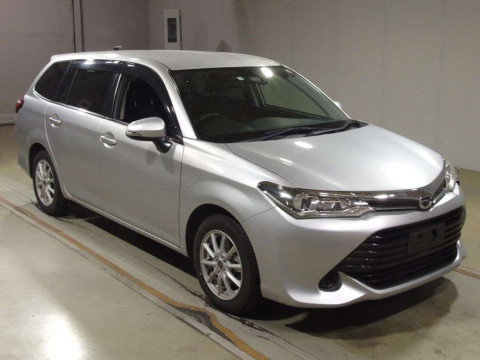 2017 Toyota Corolla Fielder NRE161G[2]