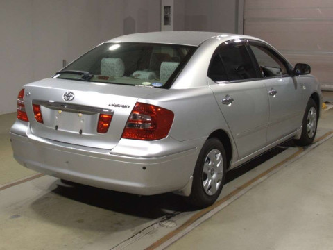 2005 Toyota Premio ZZT240[1]