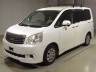 2011 Toyota Noah