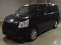 2010 Toyota Noah