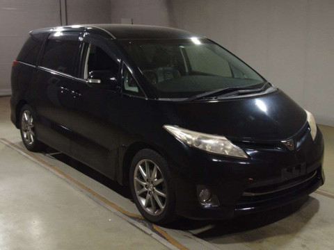 2011 Toyota Estima ACR50W[2]