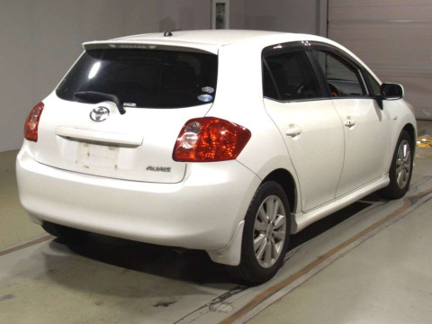 2008 Toyota Auris ZRE152H[1]