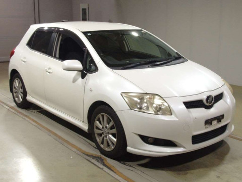 2008 Toyota Auris ZRE152H[2]