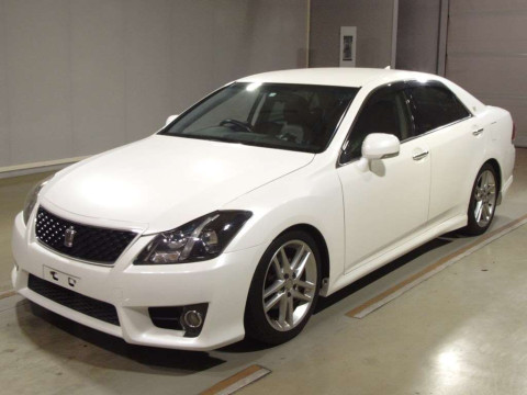 2012 Toyota Crown GRS200[0]