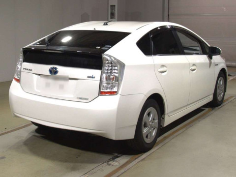 2010 Toyota Prius ZVW30[1]