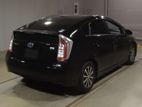 2013 Toyota Prius ZVW30[1]