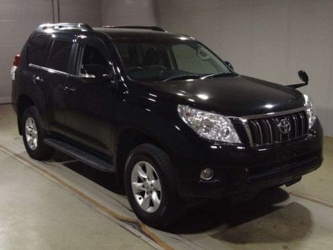 2013 Toyota Land Cruiser Prado TRJ150W[2]