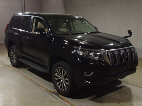 2017 Toyota Land Cruiser Prado GDJ150W[2]