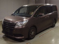 2014 Toyota Noah