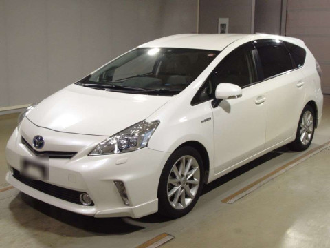 2012 Toyota Prius alpha ZVW41W[0]