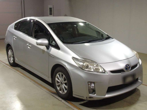 2010 Toyota Prius ZVW30[2]