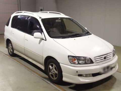 1997 Toyota Ipsum SXM10G[2]