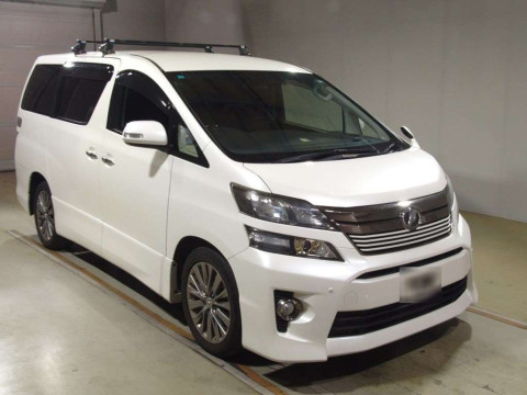 2013 Toyota Vellfire ANH25W[2]