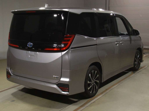 2023 Toyota Noah ZWR90W[1]