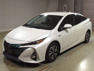 2017 Toyota Prius PHV