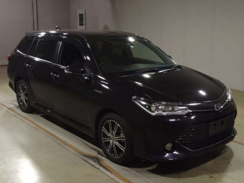 2016 Toyota Corolla Fielder NKE165G[2]