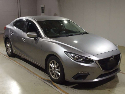 2015 Mazda Axela BM5FP[2]