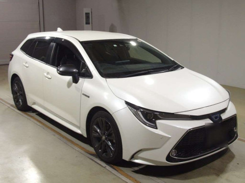 2019 Toyota Corolla Touring Wagon ZWE211W[2]